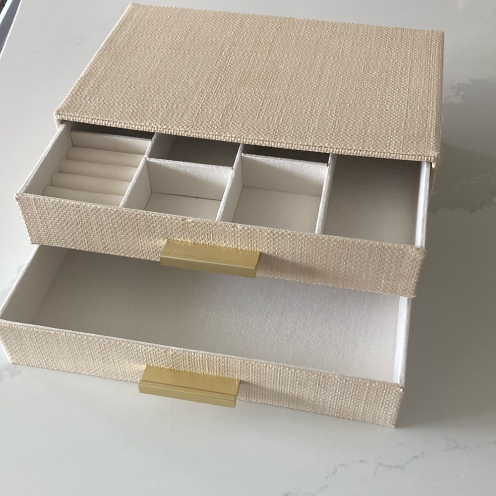 New Elegant Cream Storage Box